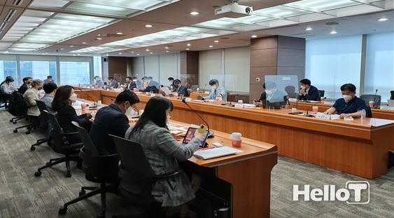 한국산업지능화협회은 '산업 디지털 전환 촉진법(약칭) 시행령 제정방안' 연구를 위한 킥오프 회의를 2일 개최했다.