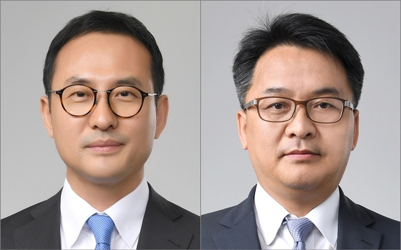 현대중공업그룹이 현대로보틱스 새 대표에 강철호 현대에너지솔루션 대표(왼쪽)를 내정하고, 현대에너지솔루션 대표에는 박종환 한국조선해양 전무를 부사장으로 승진, 내정했다고 8일 밝혔다. (사진: 현대중공업)
