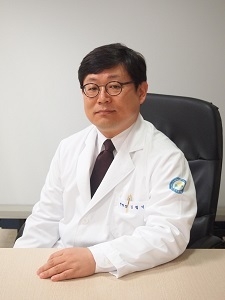 강서송도병원 김칠석 원장.
