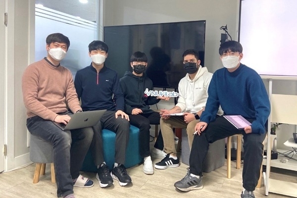 누비랩 개발자 임직원. (출처 : 누비랩)
