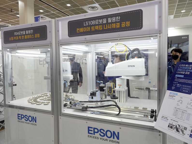 한국엡손의 LS10B 로봇 활용사례 시연 (사진 : 헬로티)