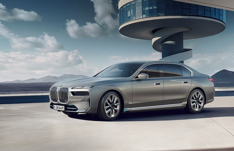 BMWi7 (출처 : BMW그룹코리아)