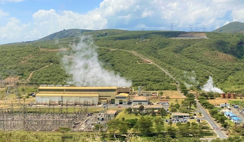 케냐 Olkaria 제2 발전소 (제공: 요꼬가와)