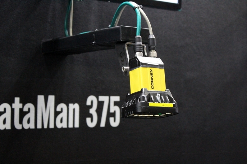 코그넥스의 Dataman 375 바코드 리더기 (출처 : 헬로티)