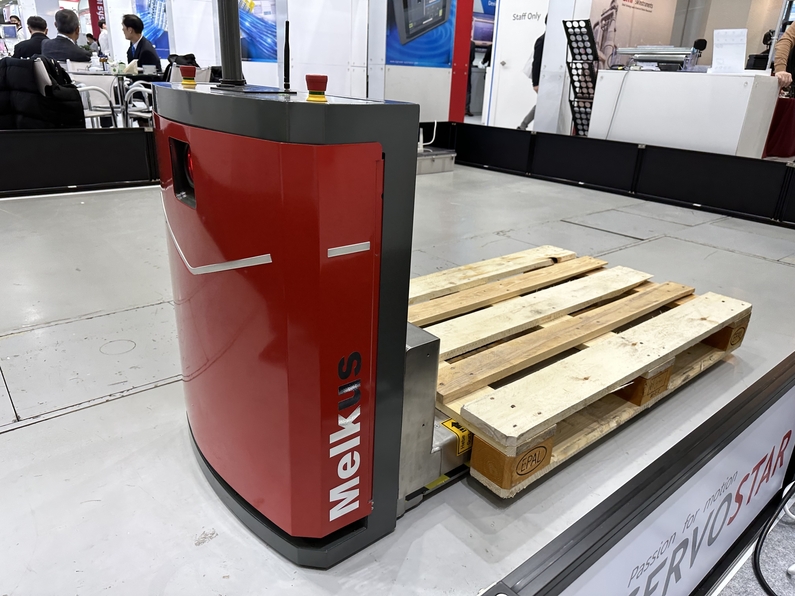 포크리프트형 AGV 'G130'