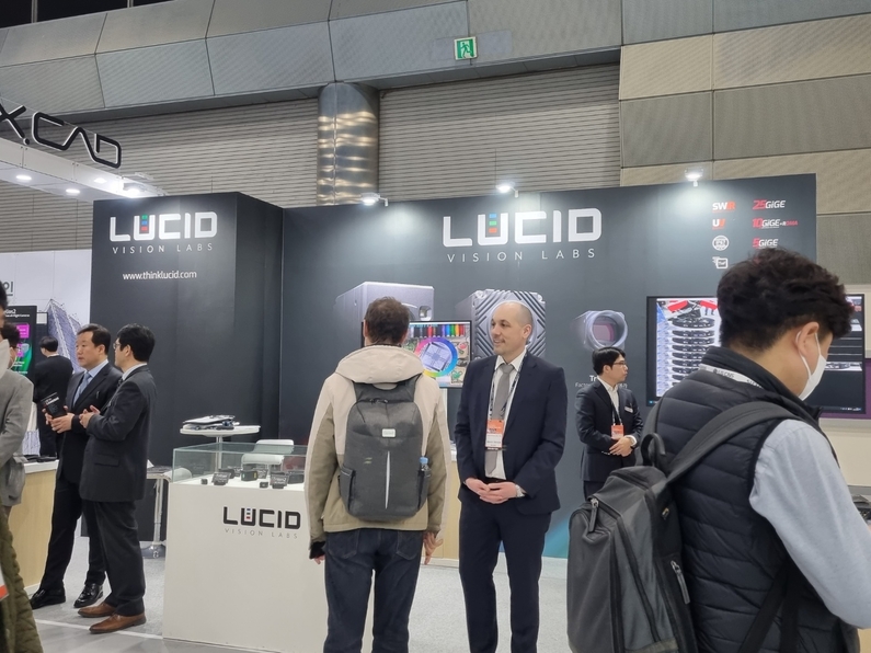 LUCID가 AW 2023에 참가해 최신 카메라 기술을 선보이고 있다. (사진: 헬로티)