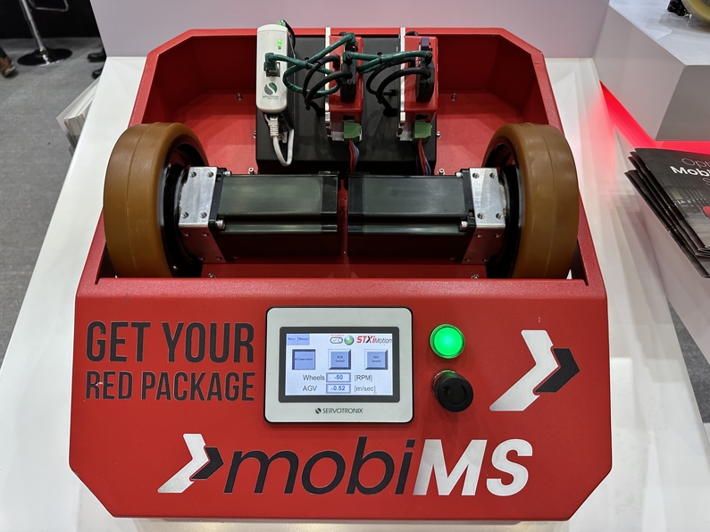 저전압 서보 드라이브가 연결된 mobiMS