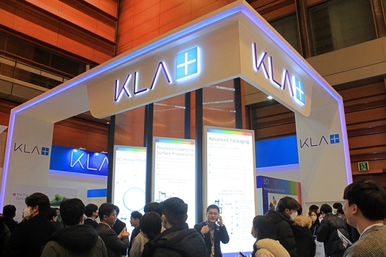 KLA 부스 전경