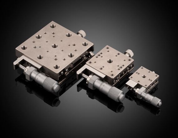 Stainless Steel Extended Contact Ball Bearing Linear Translation Stage 이미지 (출처: 에드몬드옵틱스)