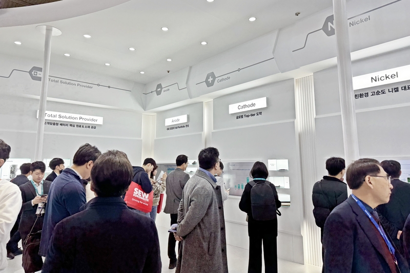 포스코그룹이 인터배터리 2024에서 이차전지 소재의 원료 생산부터 리사이클링까지 이차전지의 풀 팰류체인을 아우르는 사업 내용을 소개했다. (사진 : 헬로티)