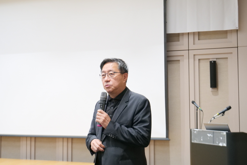 축사를 전하고 있는 SDX 재단 전하진 이사장 모습 (사진: 헬로티)