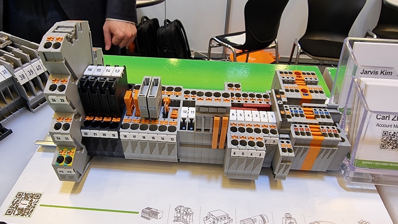 DIN Rail TB