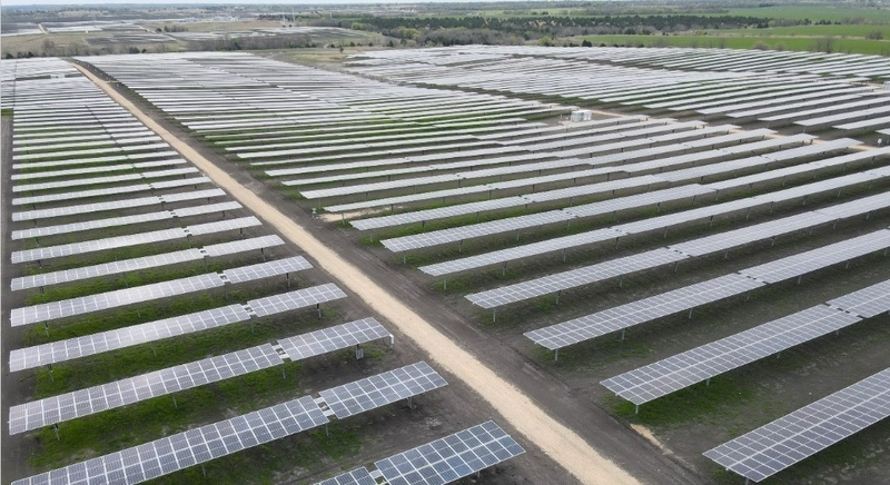 한화큐셀이 2021년 완공한 미국 텍사스주 168MW 규모 태양광 발전소 (출처: 한화큐셀)