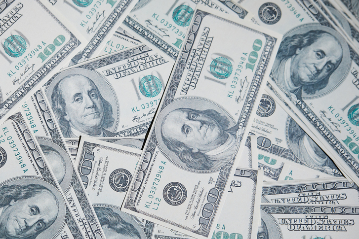 19일 원/달러 환율은 전 거래일보다 7.7원 내린 1350.9원으로 개장했다. (출처 : 게티이미지)