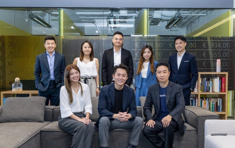 슬릭플로우 임직원들 (출처 : 슬릭플로우)