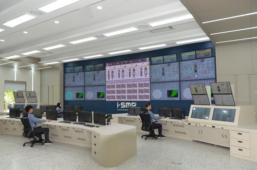 한수원 중앙연구원에 구축된 i-SMR 시뮬레이터 (출처 : 한국수력원자력)