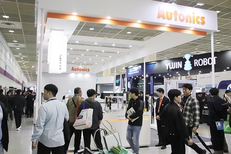 오토닉스는 이번 AW VIETNAM 전시회 개막에 앞서 지난 3월 개최한 국내 AW 2024에서도 각종 산업 자동화 솔루션을 참관객에게 소개해 이목을 집중시켰다. (출처 : 헬로티)