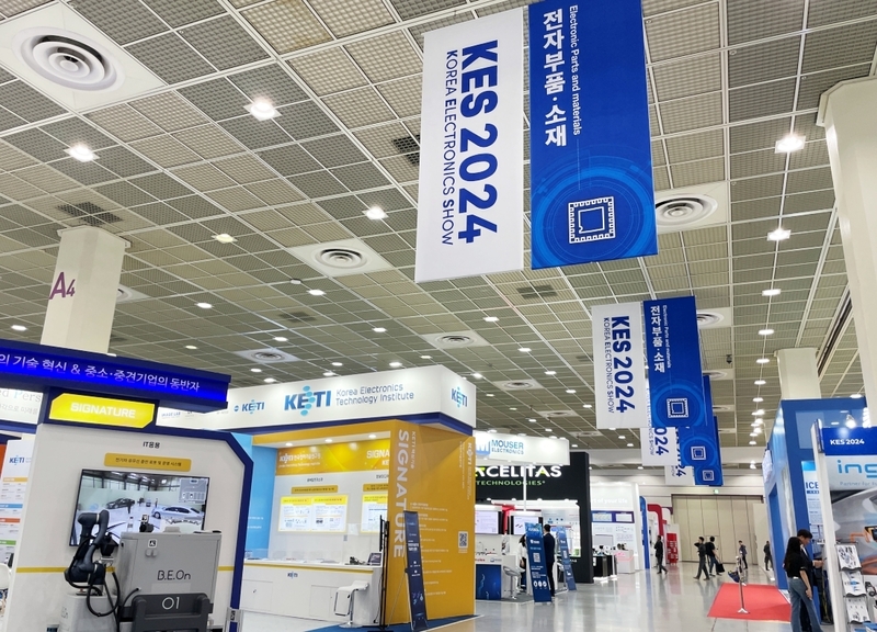 한국전자전 2024 전시장 전경 (출처 : 헬로티)