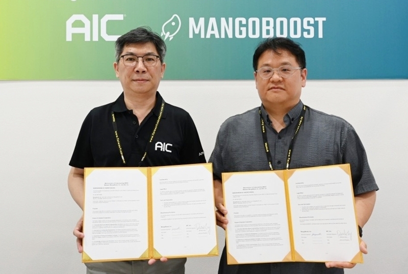 (왼쪽부터) AIC 데이비드 황(David Huang) 영업 및 마케팅 부문 부사장, 망고부스트 김장우 대표