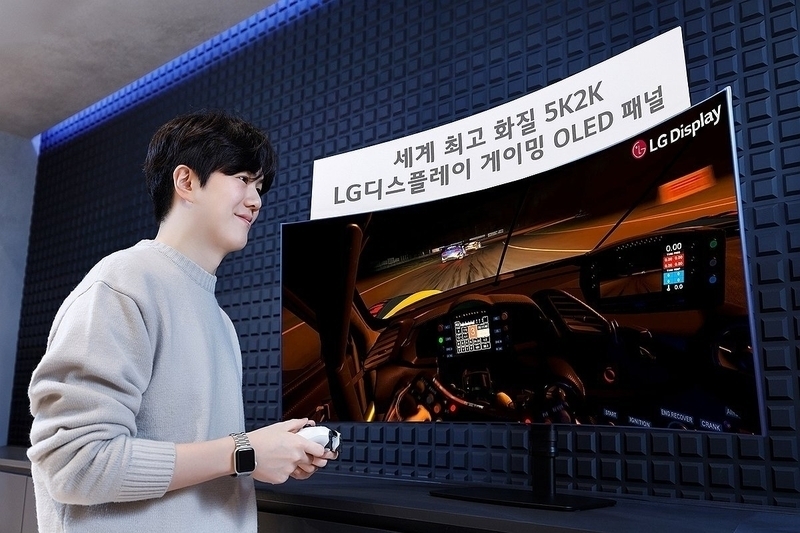 LG디스플레이의 게이밍 OLED 패널 (출처 : LG디스플레이)