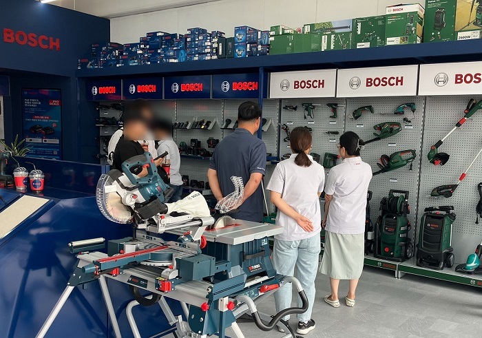 보쉬 전동공구 사업부가 광주광역시 서구 매월동에 위치한 ‘광주산업용재유통센터’에 ‘보쉬 전동공구 프리미엄 전시장’을 국내 첫 오픈했다. (제공: 보쉬 전동공구 사업부)