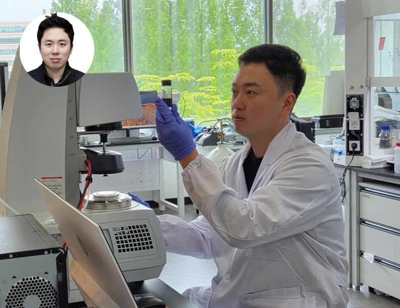 스티브 박 교수(왼쪽), 박규순 박사과정 (출처 : KAIST)