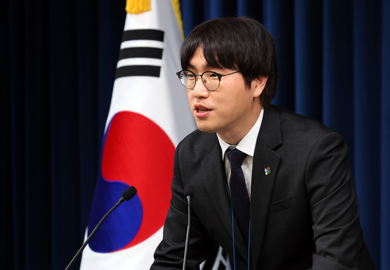 신설된 초대 AI 디지털수석에 오른 하정우 신임수석 / 출처 - 뉴시스 