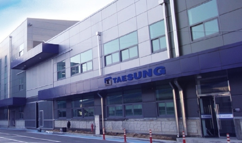 태성이 글라스 기판용 TGV 알칼리 에칭 장비 1호기를 출하했다. (출처 : 태성 홈페이지)