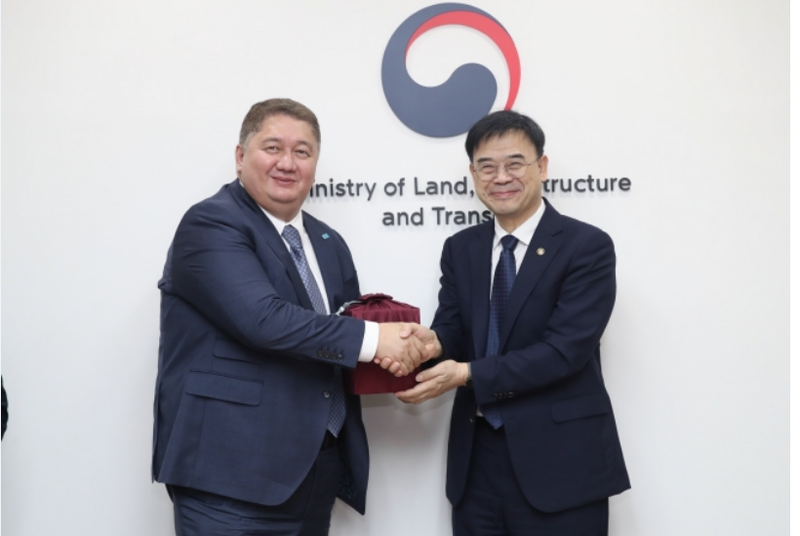 출처 : 국토부 / <strong>이상경 차관은 카자흐스탄 교통부 차관, 알마티주 부지사 만나 양국 도시·건설·인프라 협의했다. </strong>