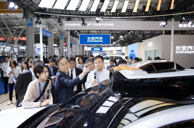 출처 : 국토부 / 김윤덕 국토교통부 장관은 2025 WICV에 참석, 국산 자율주행차가 세계 시장에서 선도적인 위치를 확보할 수 있도록 적극적으로 지원하겠다는 의지를 밝혔다.