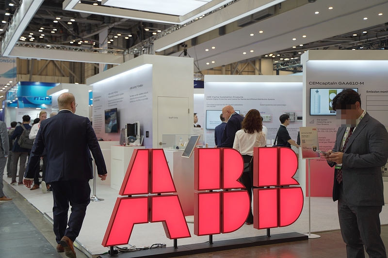 제24회 국제조선·해양산업전(KORMARINE 2025) ABB 전시 부스 전경. (출처 : 헬로티 최재규 기자)