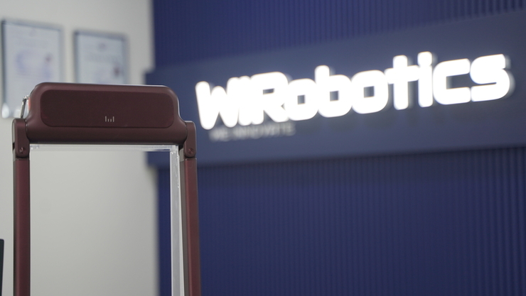 [봇규가 간다] “화장실 열 걸음부터 산티아고 순례길까지”...위로보틱스 ‘윔 S’ 보행 훈련소를 가다