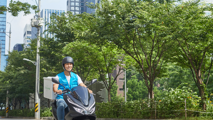 [헬로 아카이브] 2025 산업 캘린더 | 헬로티가 돌아본 올해 이슈는 - 로지스틱스