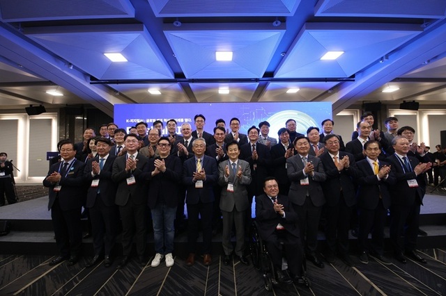 [봇규의 헬로BOT] “지능이 현실을 움직인다”...10조 원 승부수 던진 ‘K-피지컬 AI’