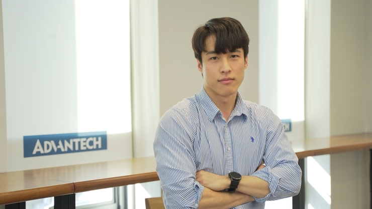 [헬로DX] 현장에서 숨 쉬는 AI, 어드밴텍이 AW 2026에서 공개할 '지능형 자율화' 비전