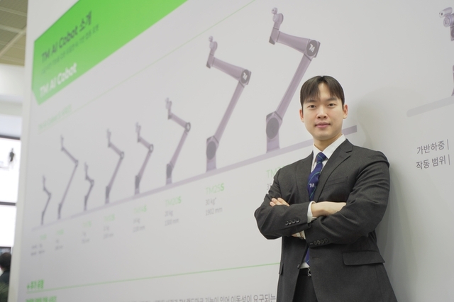 [봇규의 헬로BOT] 피지컬 AI로 향하는 눈 달린 코봇, 테크맨로봇 “코봇의 진화는 '플랫폼화'에 있어”