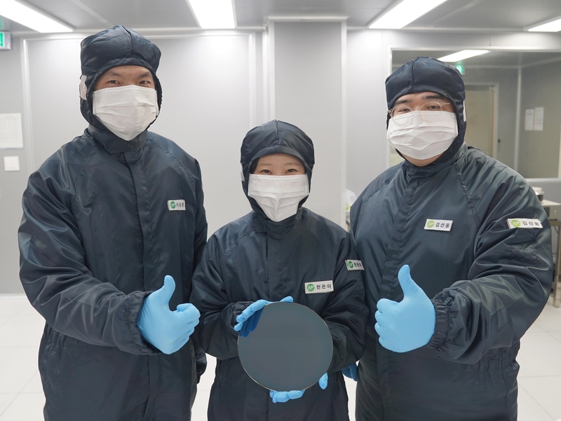 아이브이웍스, 전력반도체 웨이퍼 소재 부문 '녹색기술 인증' 획득...1kV... - 뉴스 썸네일 이미지